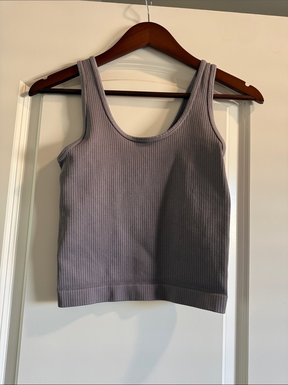 Ribbed Scoop Neck Tank Top - lavender